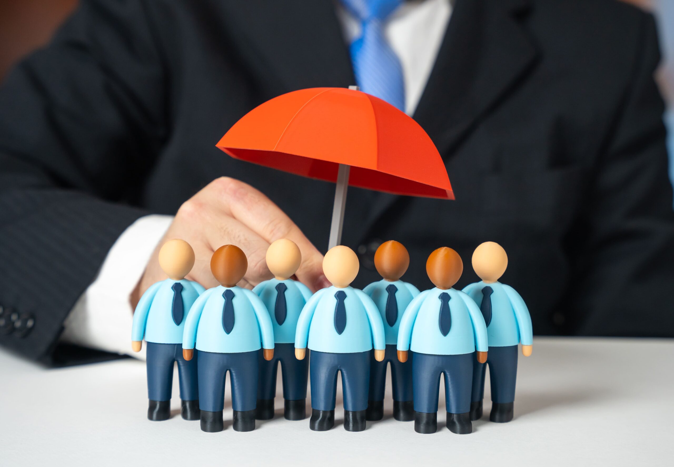 nova lei de seguros santiago seguros blog pessoas protegidas por guarda chuva